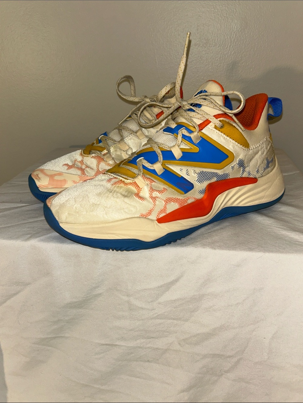 New Balance Two WXY V3 'Abstract' Basketball Shoe